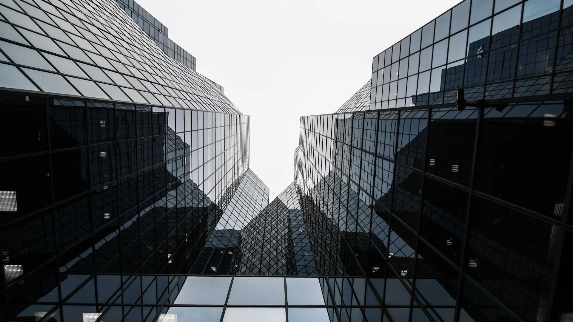 خلفية تجريدية لموقع إنجاز للحلول التقنية